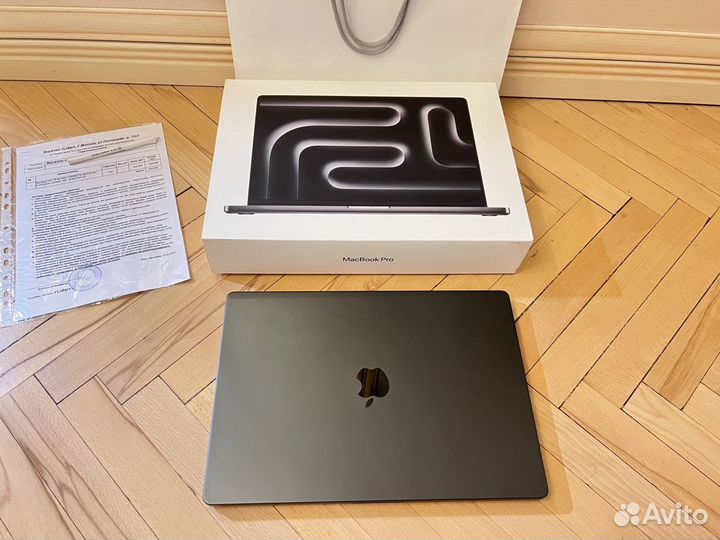 MacBook Pro 16 M3 Max 128Gb 1Tb в идеале