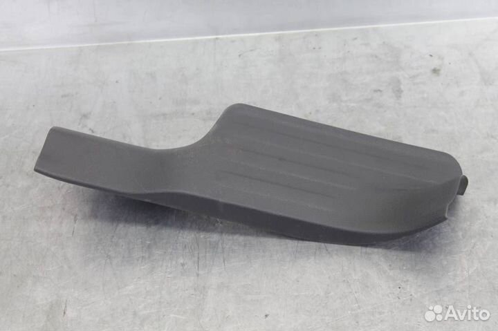 Накладка порога внутренняя задняя левая Nissan X