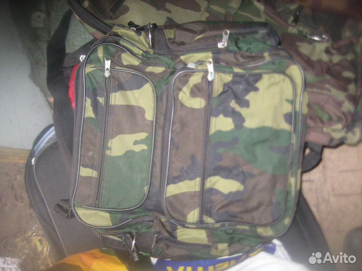 Сумки мужские плечевые бытовые