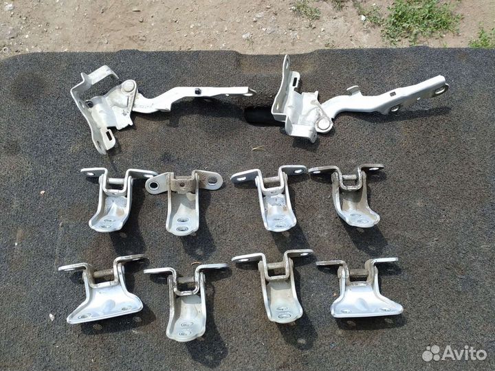 Дверные петли hyundai elantra HD