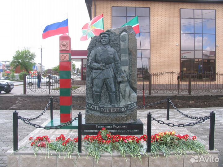Изготовление памятников облицовка могил и скверов