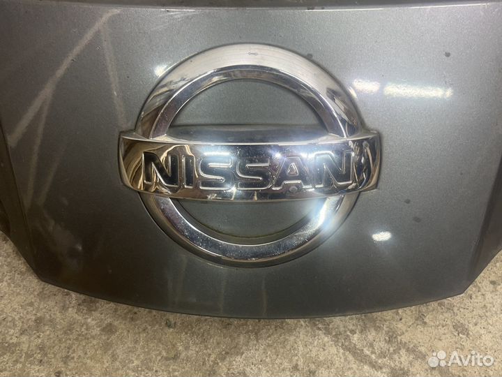 Решетка радиатора Nissan Note e11