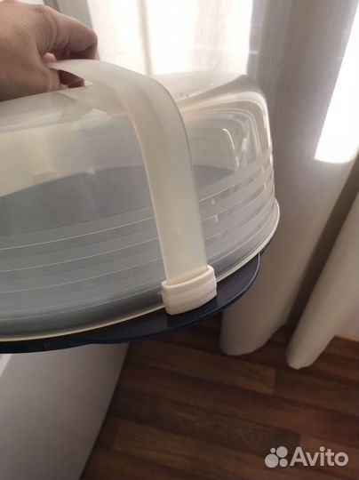 Тортница с крышкой Tupperware