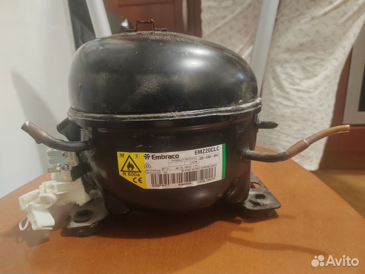 Компрессор для холодильника embraco