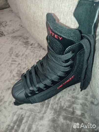 Коньки хоккейные virtey