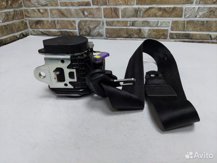 Ремень безопасности передний правый Audi Q7 4L