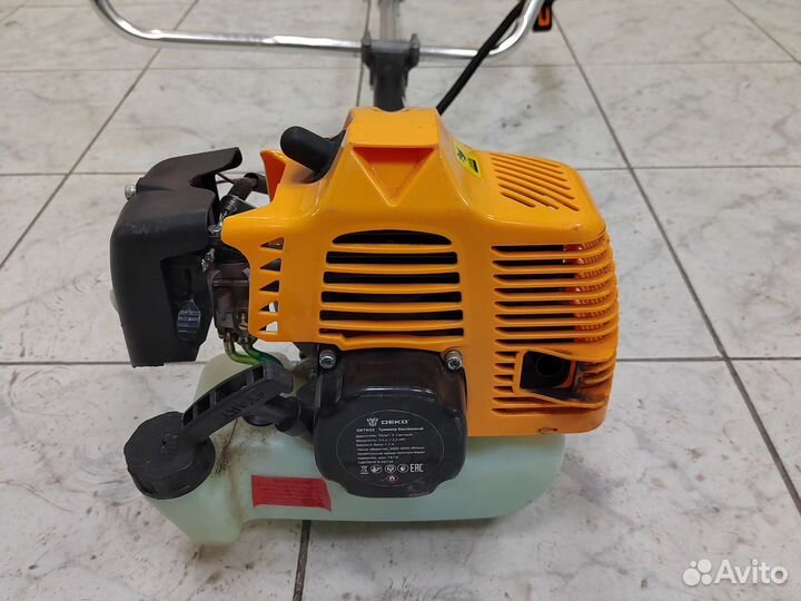 Триммер бензиновый Deko dktr52 тб1