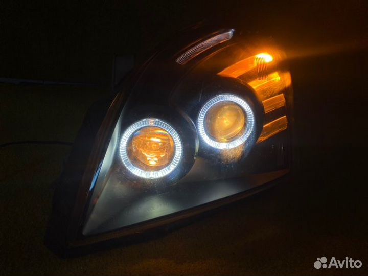 Фара передняя Toyota Land Cruiser Prado 145500