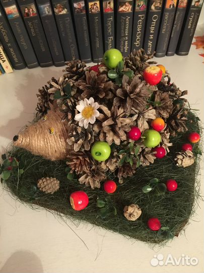 Осенняя поделка корзинка, ёжик