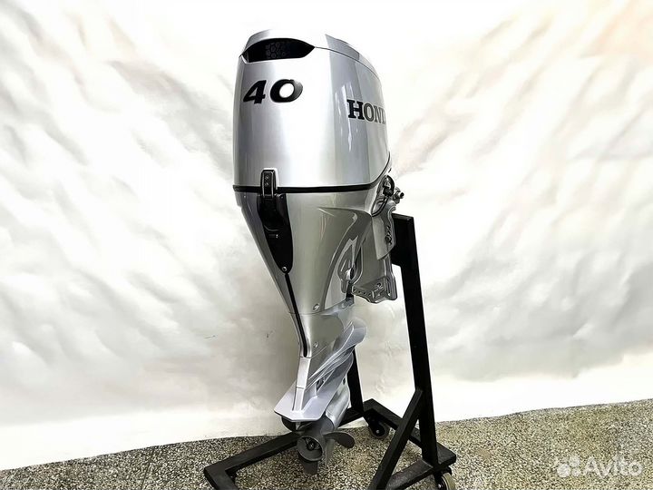 Лодочный мотор Honda BF40DK2 srtu витрина