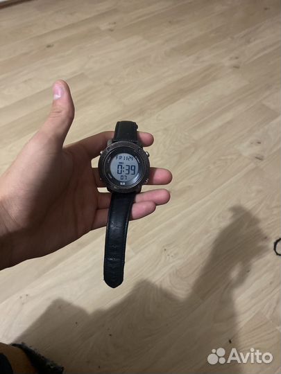 Часы 5.11 017