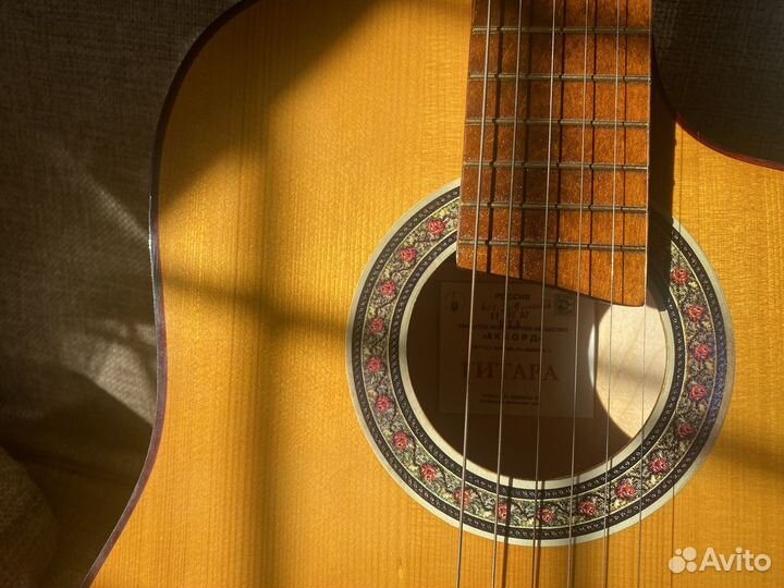 Классическая гитара
