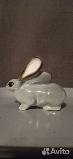 Фарфоровая статуэтка времён СССР 