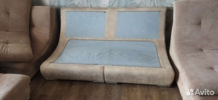 Угловой диван