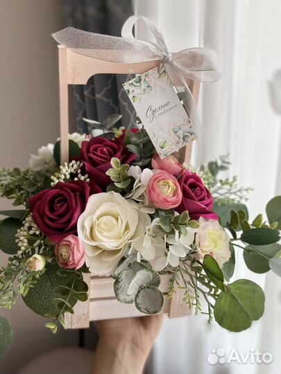 Букет цветы композиция с розами