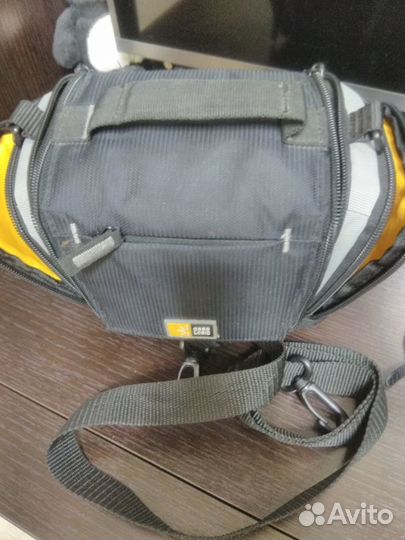 Зеркальный фотоаппарат