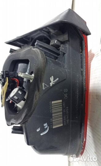 Фонарь задний внутренний левый Tiguan 2007-2011