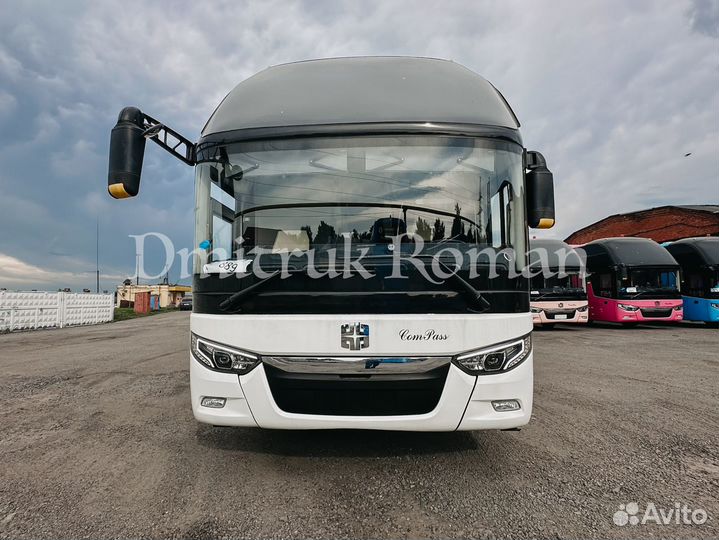 Туристический автобус Zhong Tong LCK6127H Compass, 2024