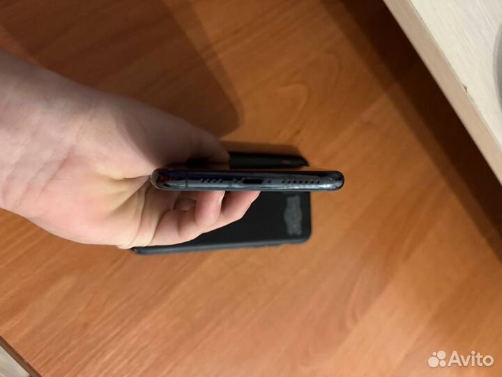iPhone 11 Pro Max, 64 ГБ