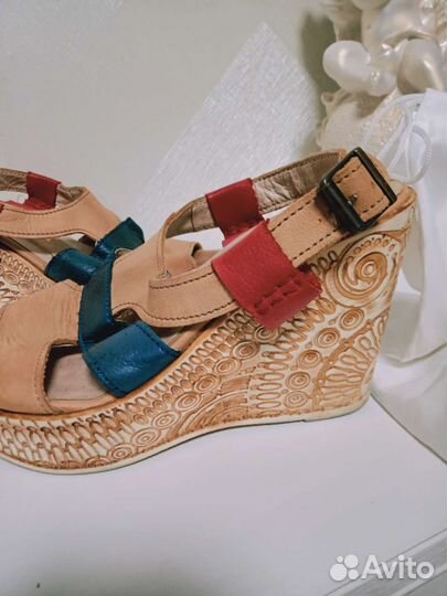 Босоножки женские 38 размер кожа