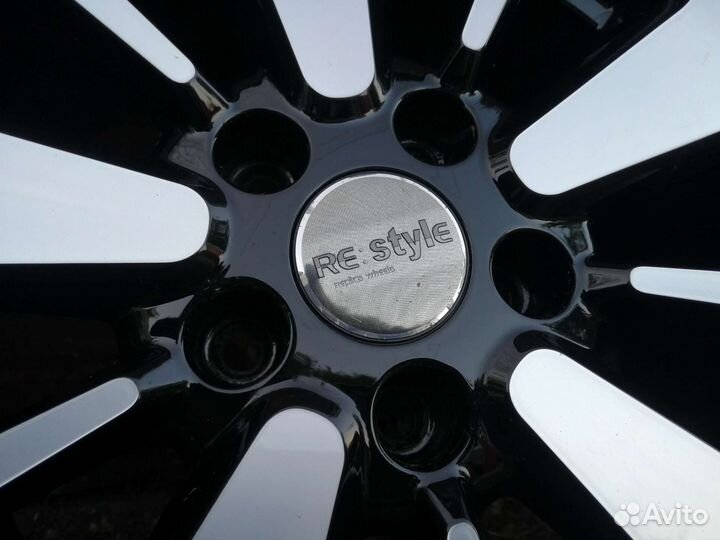 Continental ContiVikingContact 6 215/55 R16