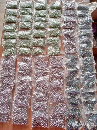 Бисер крупный