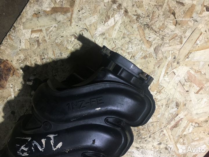 Коллектор впускной Тойота 2nz / 1nz 1.3 1.5