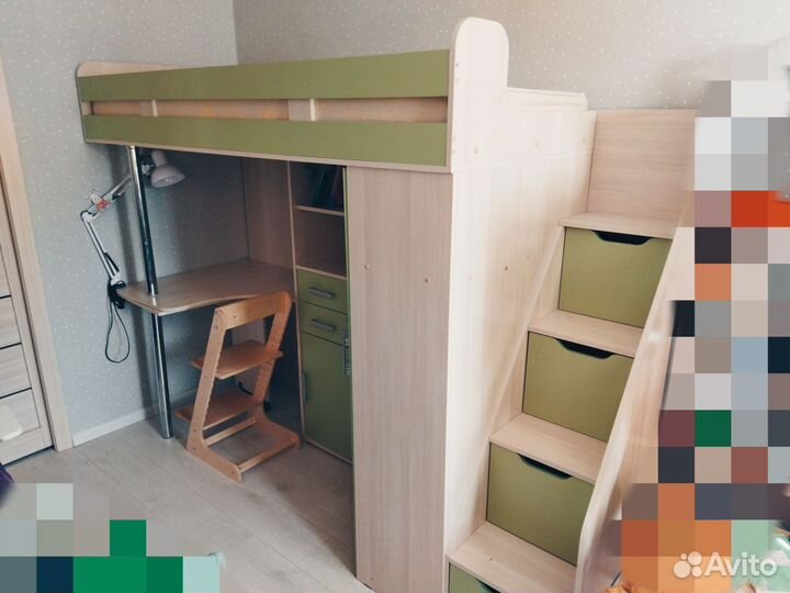 Детская кровать(Детский уголок)