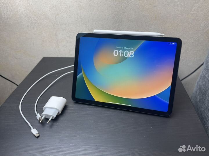 iPad Air 5 2022 M1 + Smart Folio