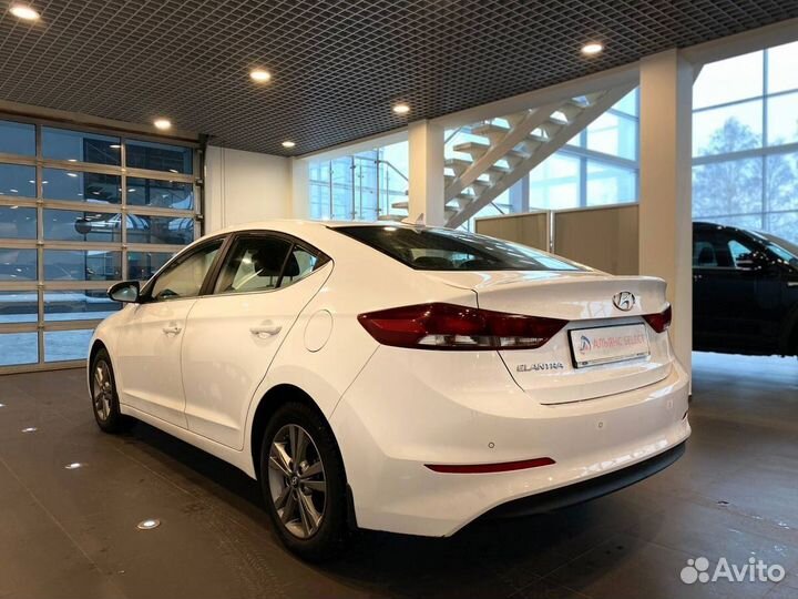 Hyundai Elantra 1.6 AT, 2018, 72 053 км