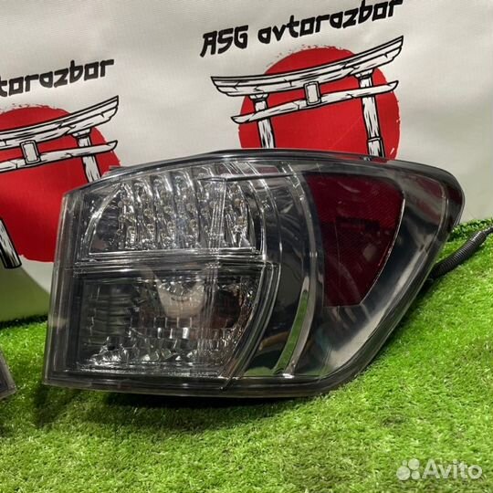 Фонарь задний Lexus Is250 GSE20 4GR-FSE 2007