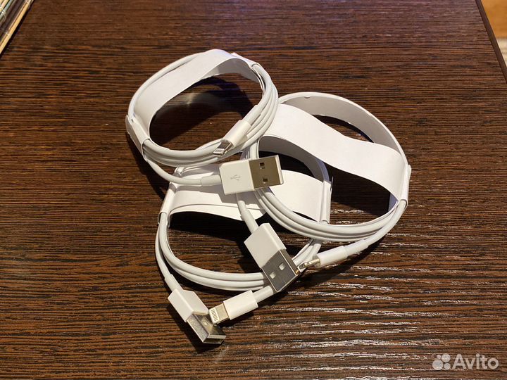 Кабель для iPhone