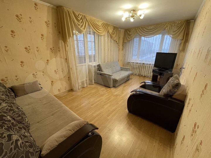 3-к. квартира, 65 м², 3/9 эт.