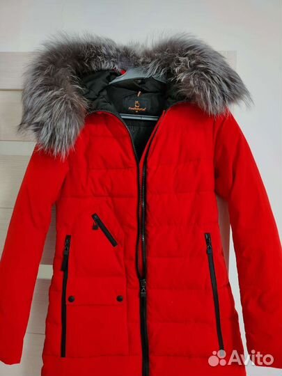 Пуховик женский
