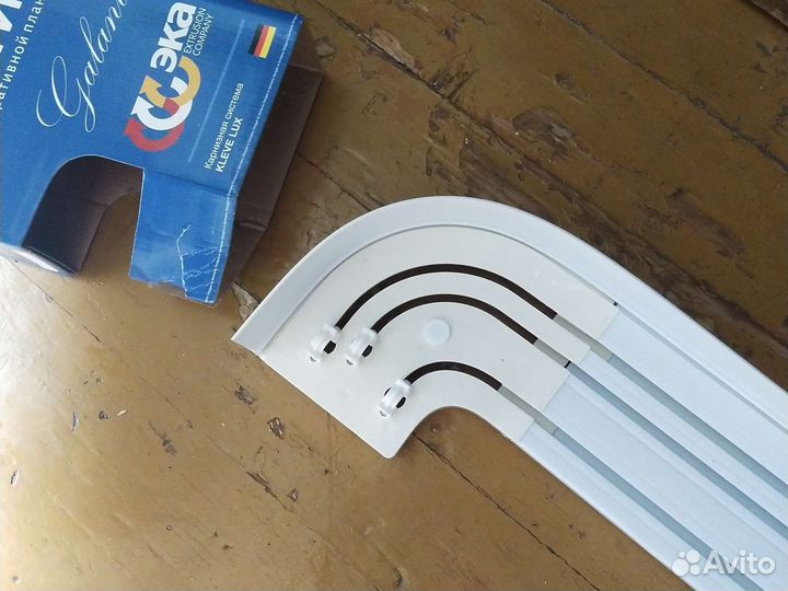 Карниз трёхрядный новый