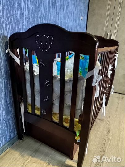 Детская кроватка