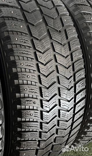 Vredestein ArcTrac 255/55 R18 109T
