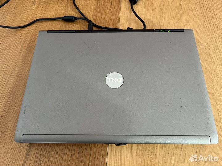 Ноутбук dell Latitude D630