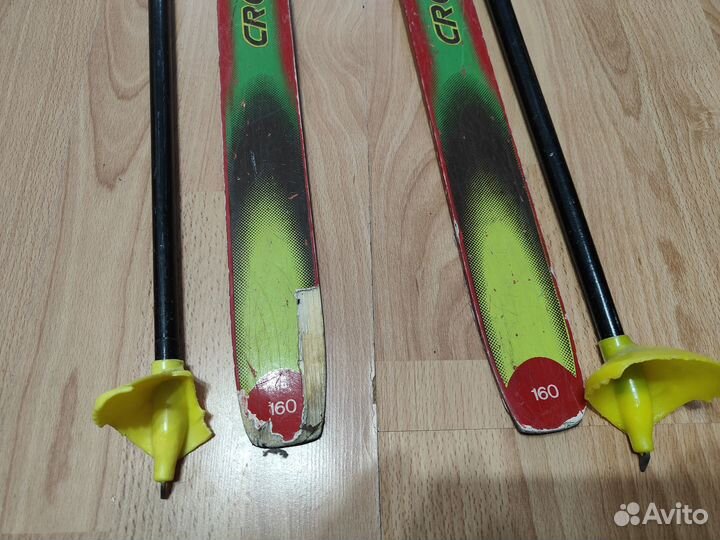 Лыжи полупластик 160см и палки130см