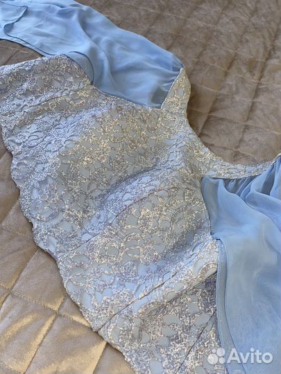 Платье вечернее