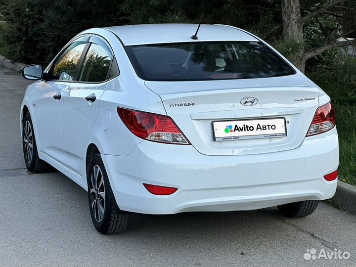 Hyundai Solaris 1.4 AT, 2014, 185 100 км