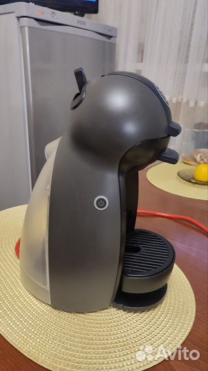 Капсульная кофемашина dolce gusto