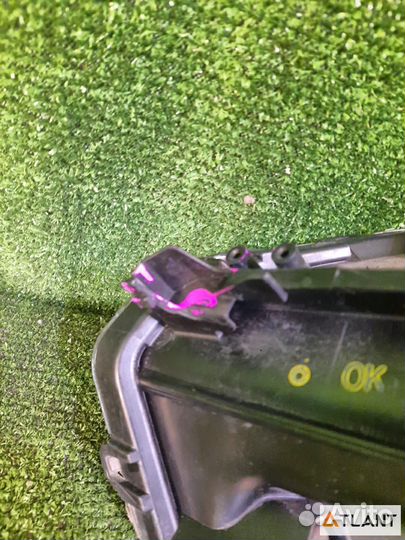 Фара передняя левая toyota prius alpha