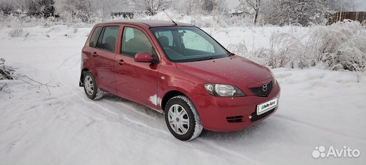 Mazda Demio 1.4 AT, 2002, 154 725 км