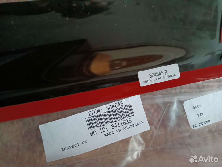 Дефлеткоры ветровики на задние окна Infiniti