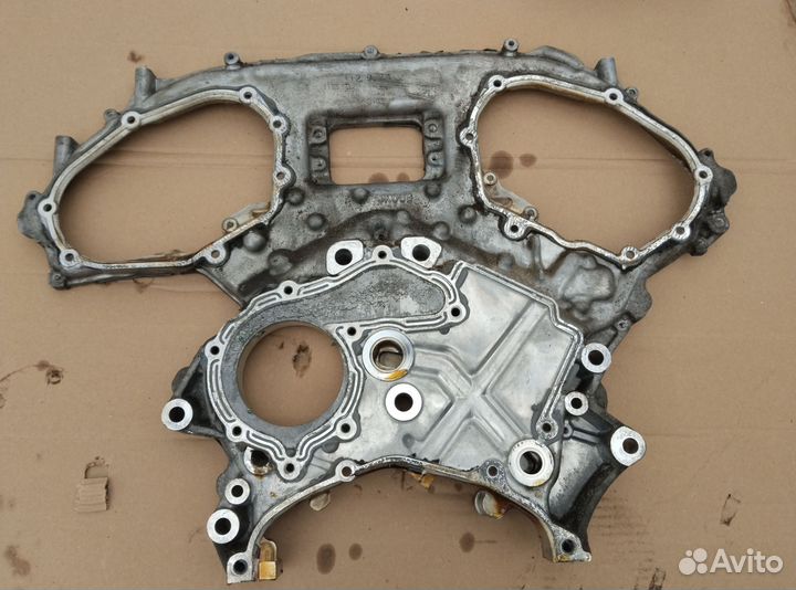 Крышка двигателя 2.5 VQ25нr Ниссан Инфинити