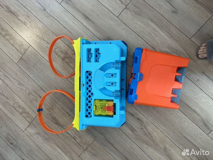Гоночный трек hot wheels