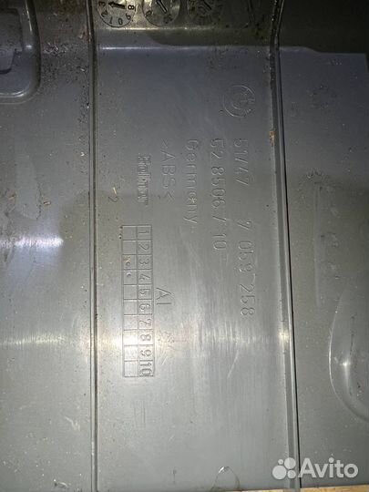 Накладка панели замка bmw e90