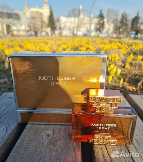 П/в Judith Leiber,Ted Lapidus,Remi Marquise Remi