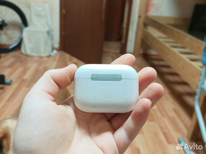 Беспроводные наушники apple airpods